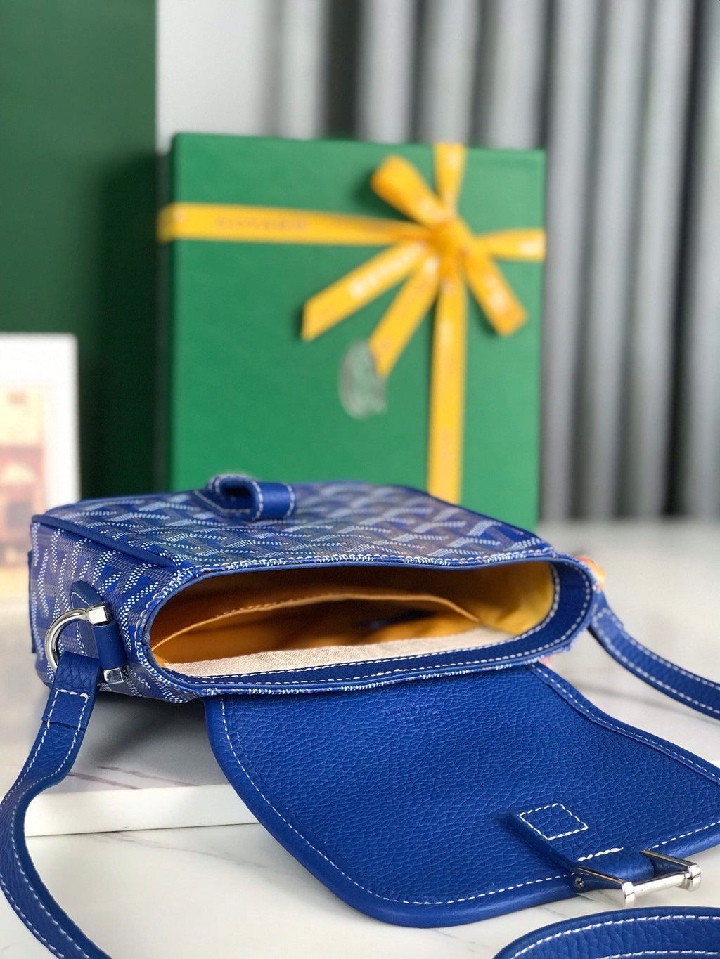 GOYARD GRAND BLEU 16 IN SAPPHIRE BLUE GOYARDINE CANVAS AND LAMBSKIN