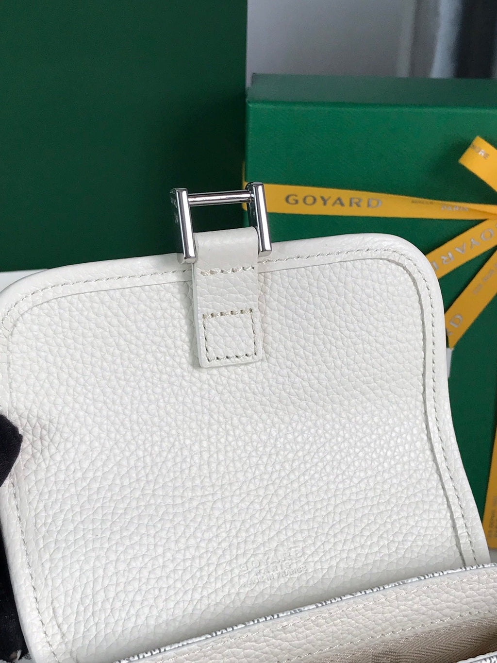 GOYARD GRAND BLEU 16 IN WHITE GOYARDINE CANVAS AND LAMBSKIN