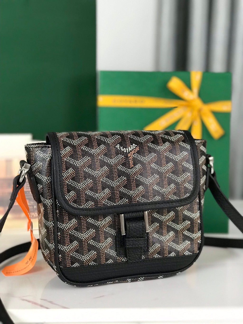 GOYARD GRAND BLEU 16 IN BLACK GOYARDINE CANVAS AND LAMBSKIN