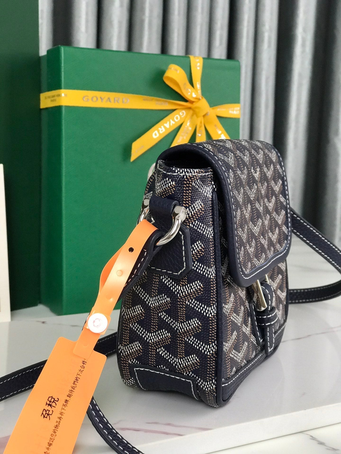 GOYARD GRAND BLEU 16 IN NAVY BLUE GOYARDINE CANVAS AND LAMBSKIN