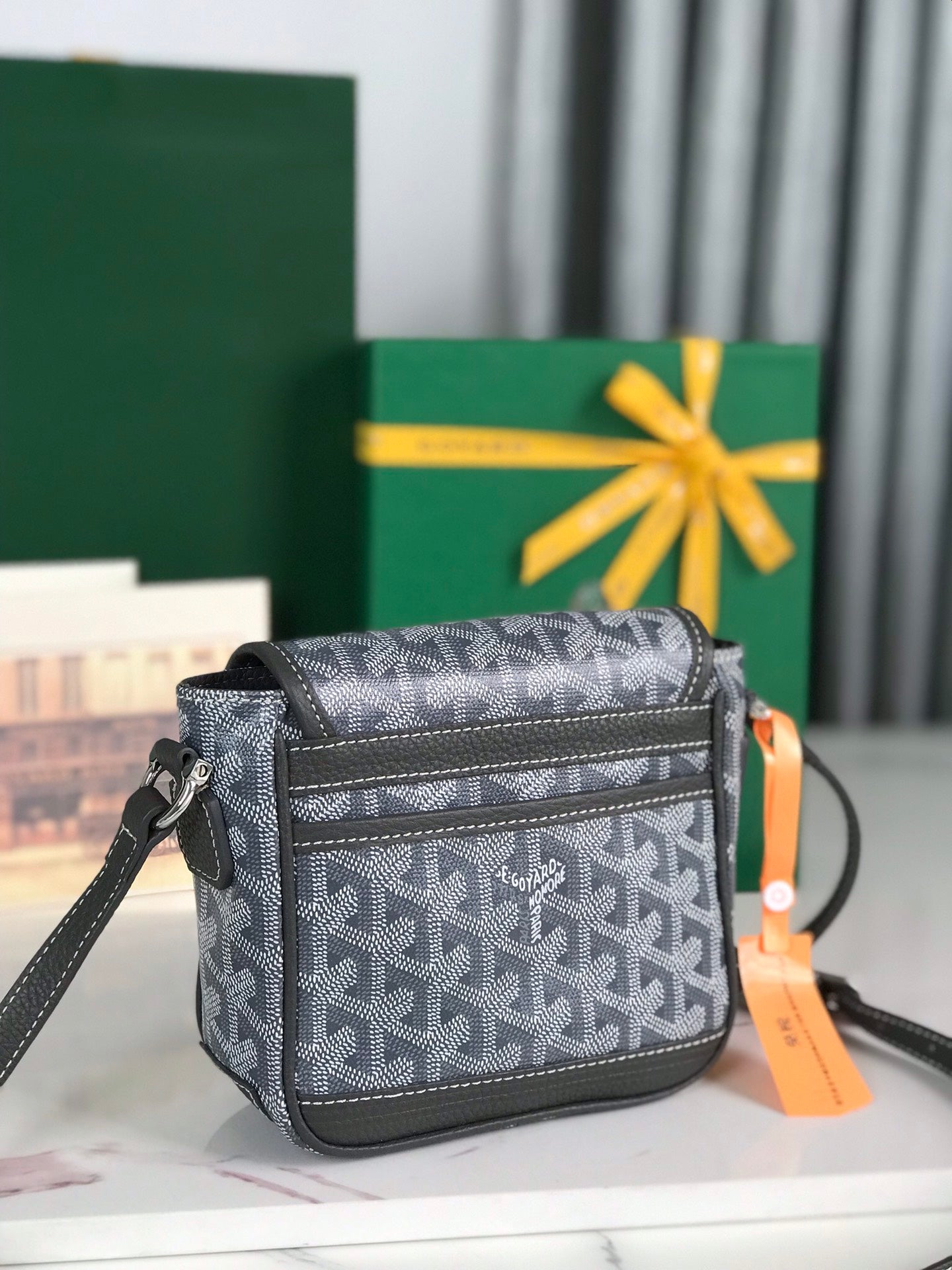 GOYARD GRAND BLEU 16 IN GRAY GOYARDINE CANVAS AND LAMBSKIN