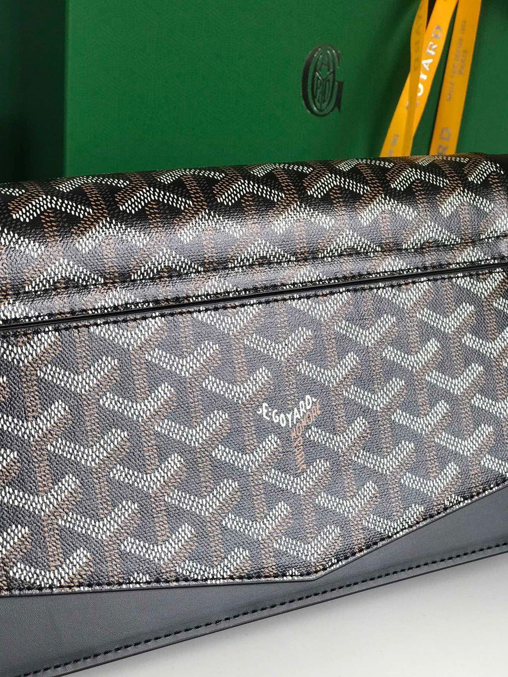 GOYARD DUCHESSE MARIE-CAROLINE BAG 25 IN BLACK GOYARDINE CANVAS AND SMOOTH CALFSKIN