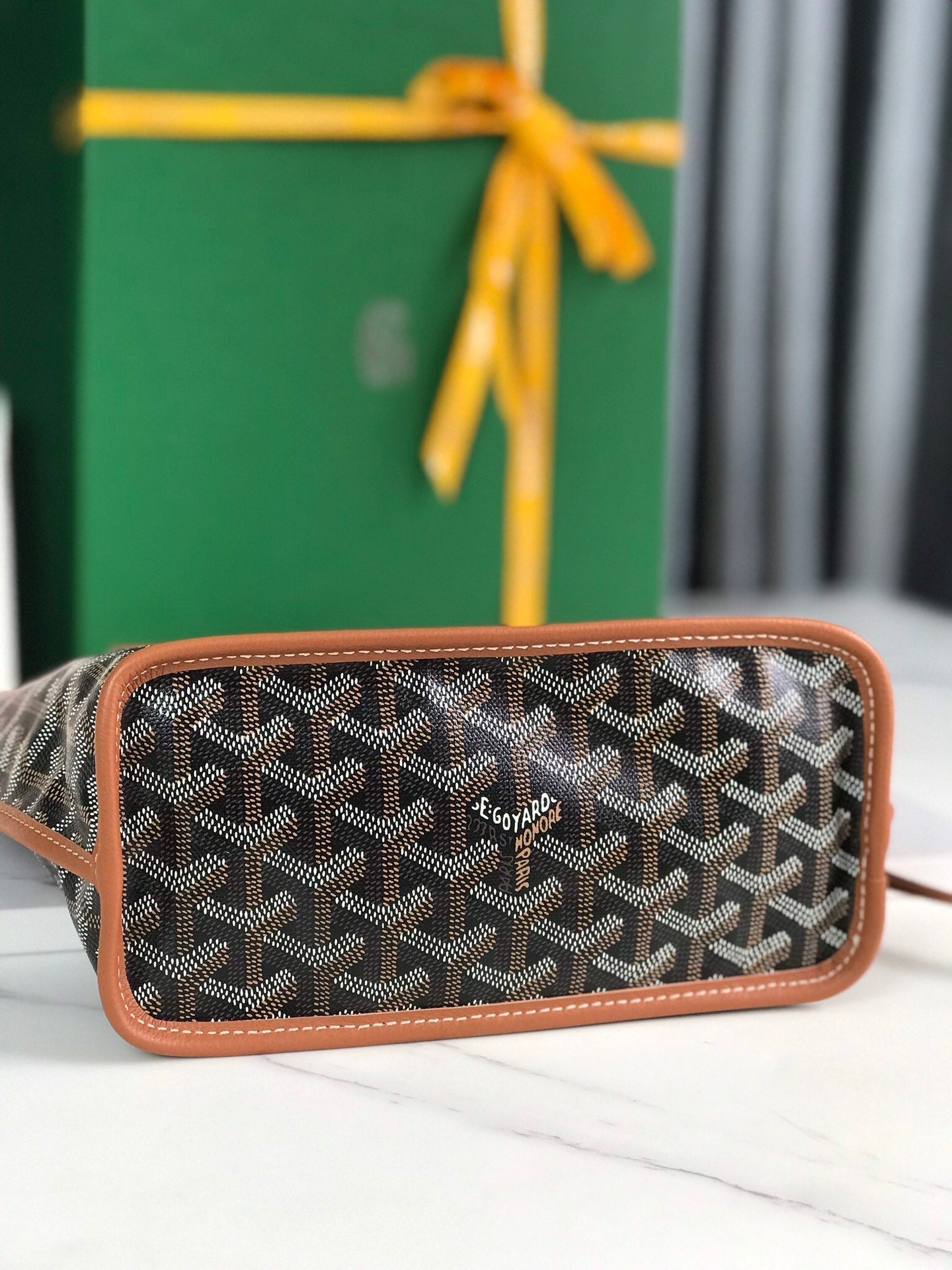 GOYARD ANJOU MINI BAG 20 IN TAN CALFSKIN AND BLACK GOYARDINE CANVAS