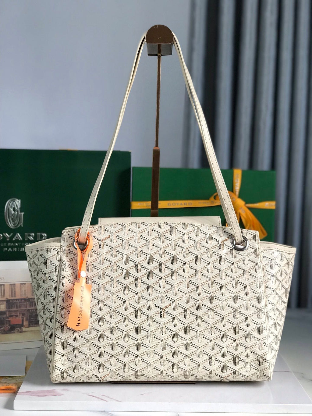GOYARD ROUETTE SOUPLE BAG 30 IN WHITE GOYARDINE CANVAS AND CALFSKIN