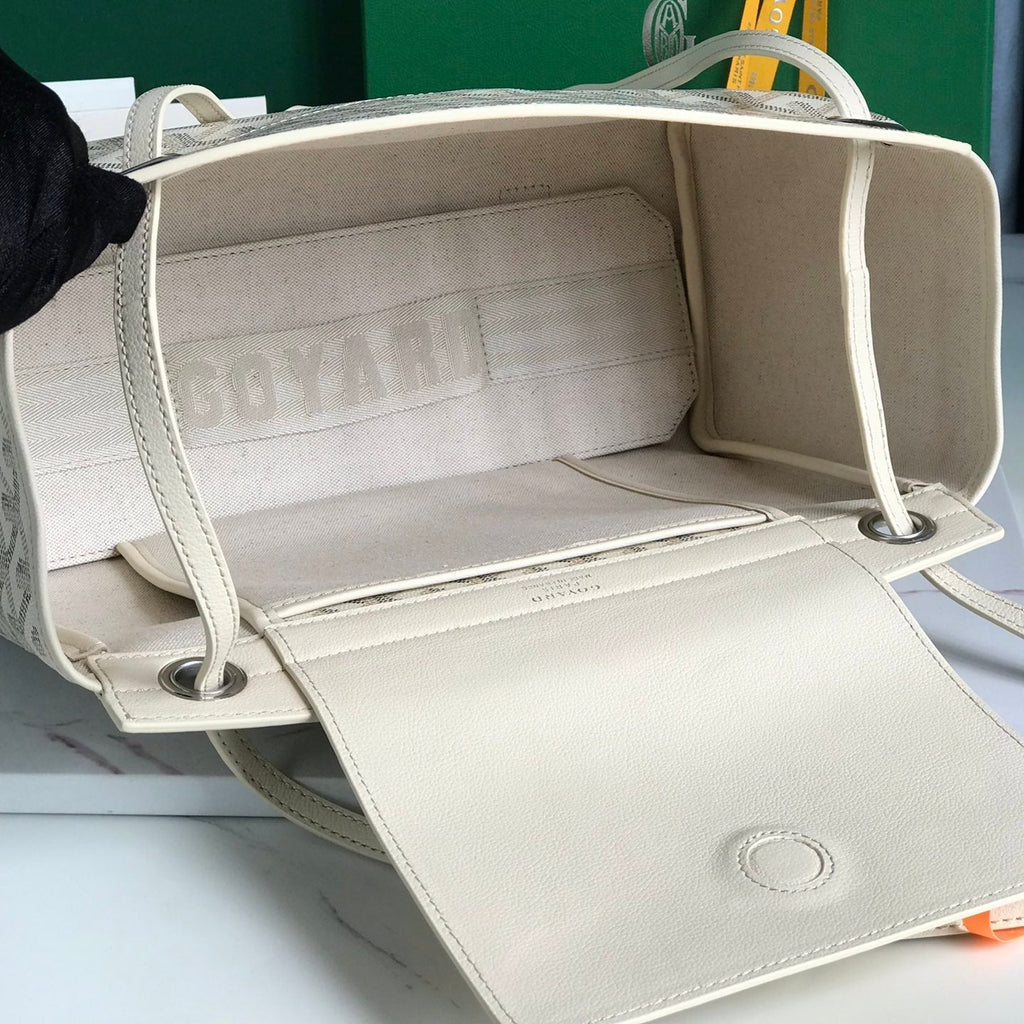 GOYARD ROUETTE SOUPLE BAG 30 IN WHITE GOYARDINE CANVAS AND CALFSKIN