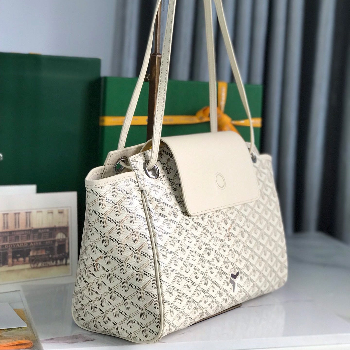 GOYARD ROUETTE SOUPLE BAG 30 IN WHITE GOYARDINE CANVAS AND CALFSKIN