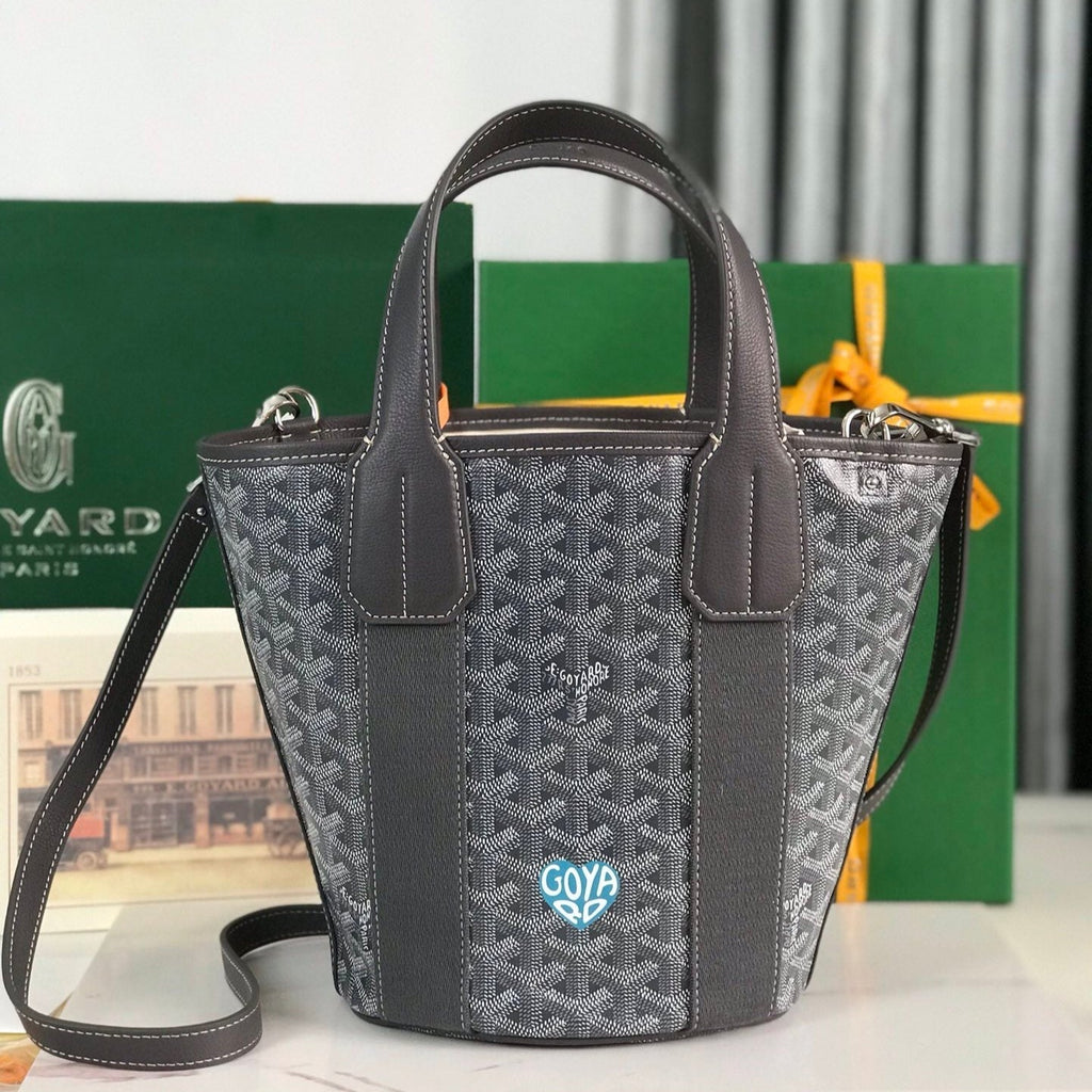 GOYARD SMALL BELHARRA 24 IN GRAY GOYARDINE CANVAS AND LAMBSKIN