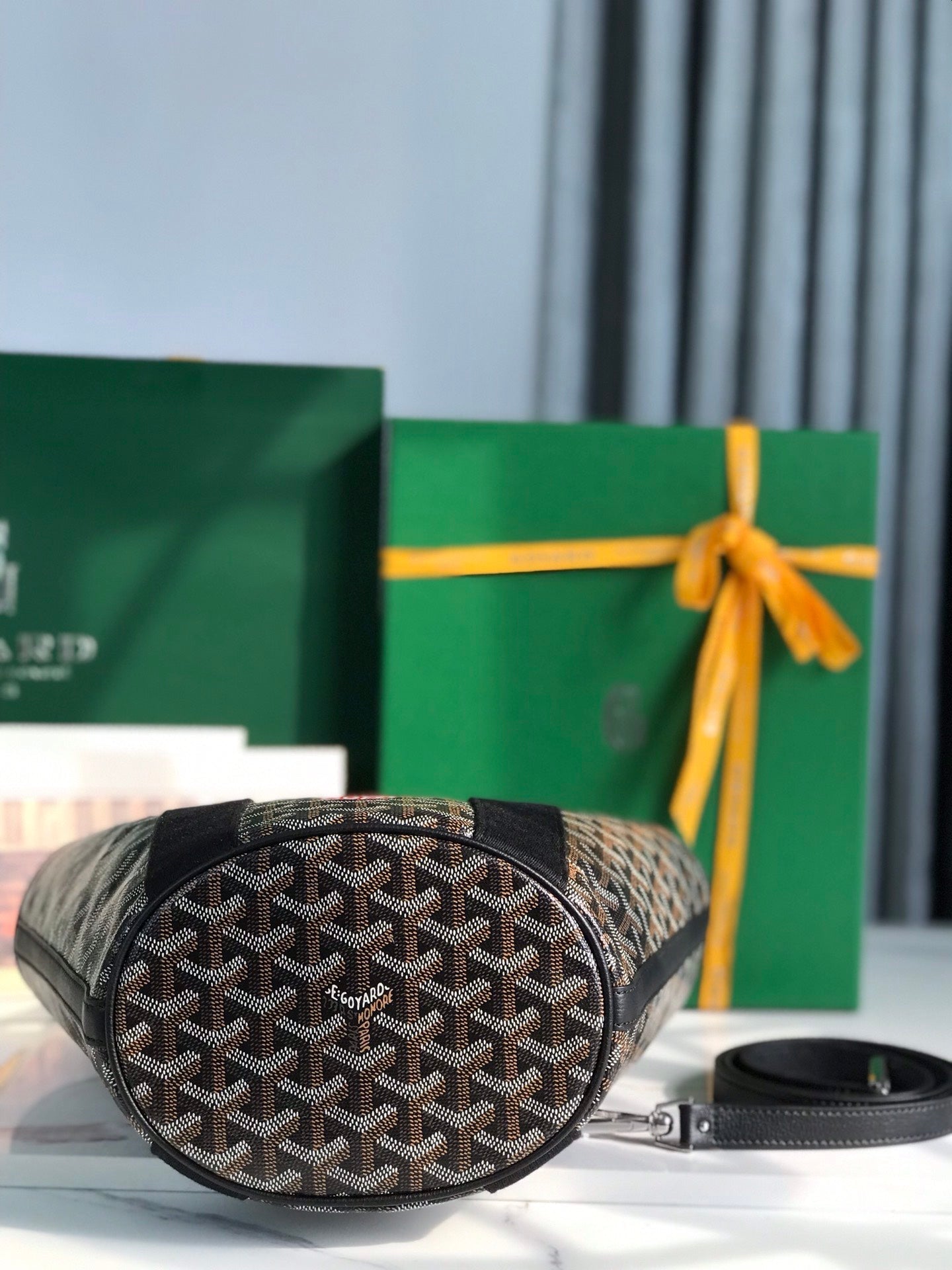 GOYARD SMALL BELHARRA 24 IN BLACK GOYARDINE CANVAS AND LAMBSKIN