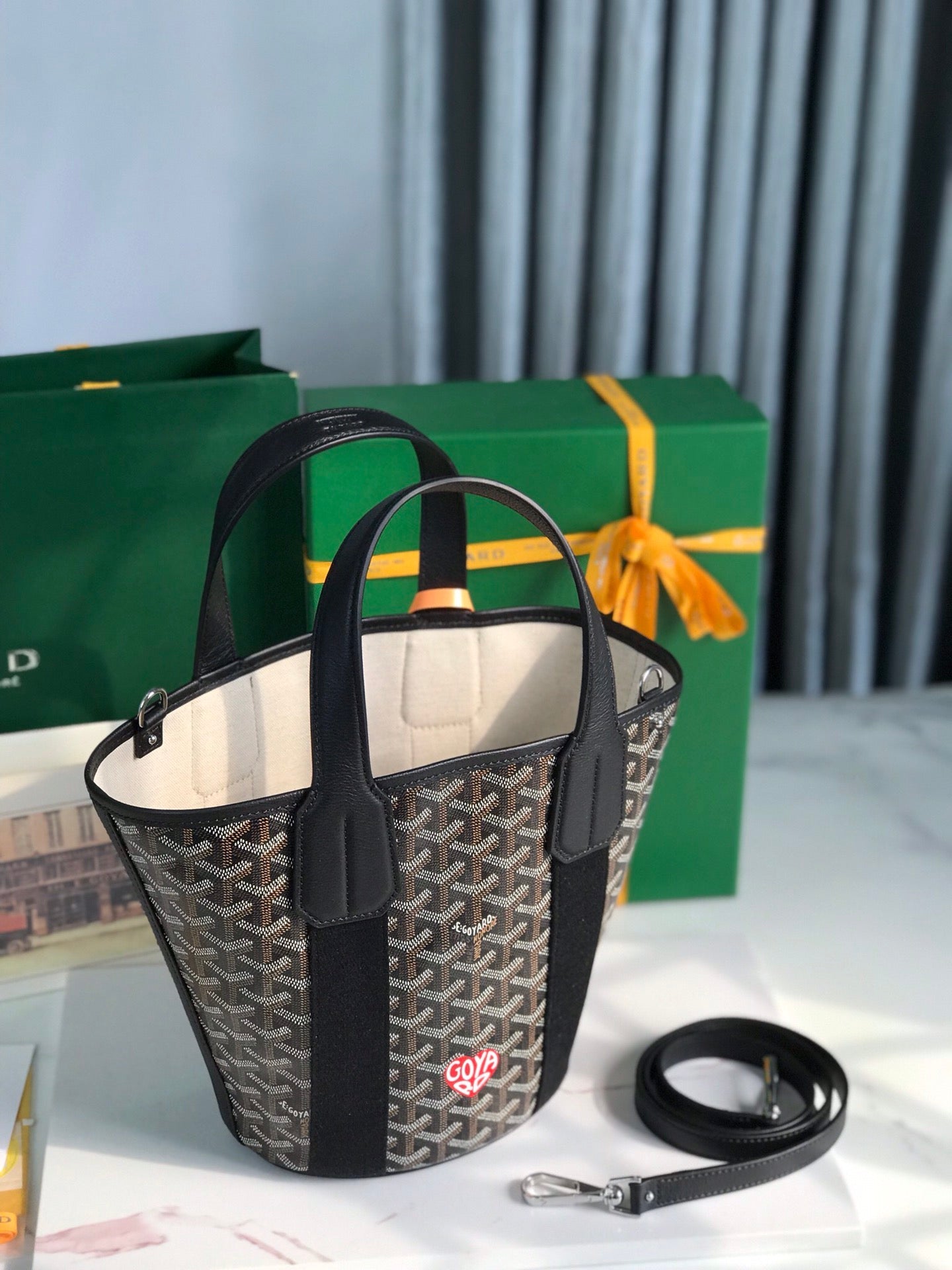 GOYARD SMALL BELHARRA 24 IN BLACK GOYARDINE CANVAS AND LAMBSKIN