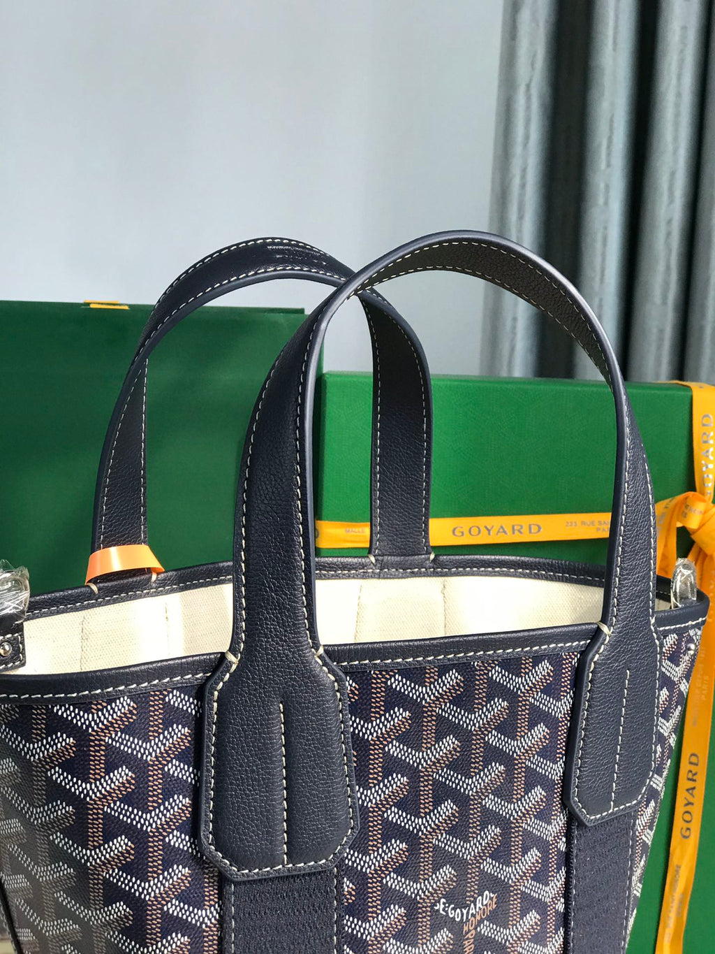 GOYARD SMALL BELHARRA 24 IN NAVY BLUE GOYARDINE CANVAS AND LAMBSKIN