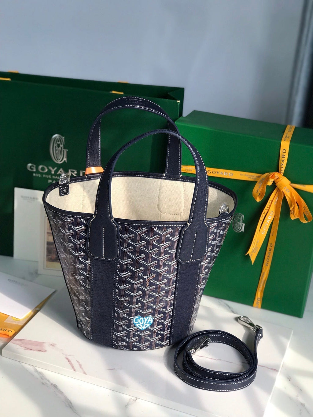 GOYARD SMALL BELHARRA 24 IN NAVY BLUE GOYARDINE CANVAS AND LAMBSKIN