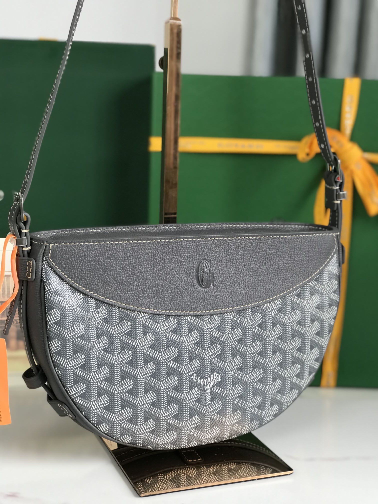 GOYARD HIRONDELLE BAG 25 IN GRAY LAMBSKIN AND GOYARDINE CANVAS