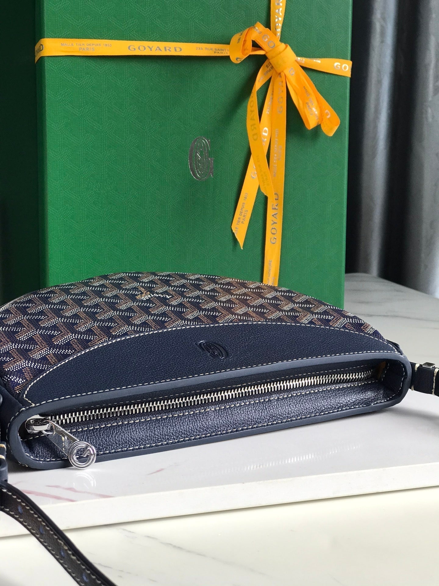 GOYARD HIRONDELLE BAG 25 IN NAVY BLUE LAMBSKIN AND GOYARDINE CANVAS