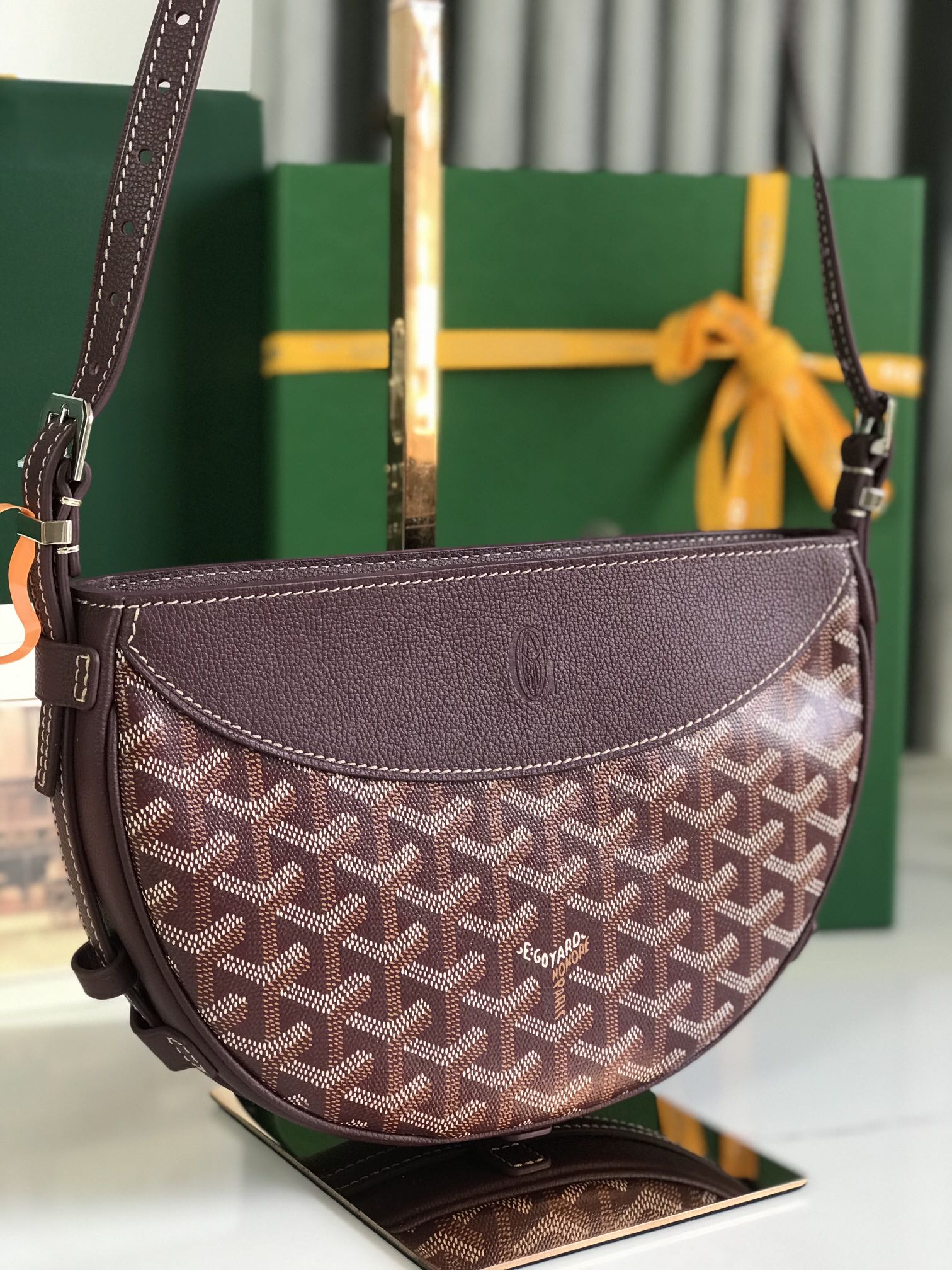 GOYARD HIRONDELLE BAG 25 IN WINE RED LAMBSKIN AND GOYARDINE CANVAS