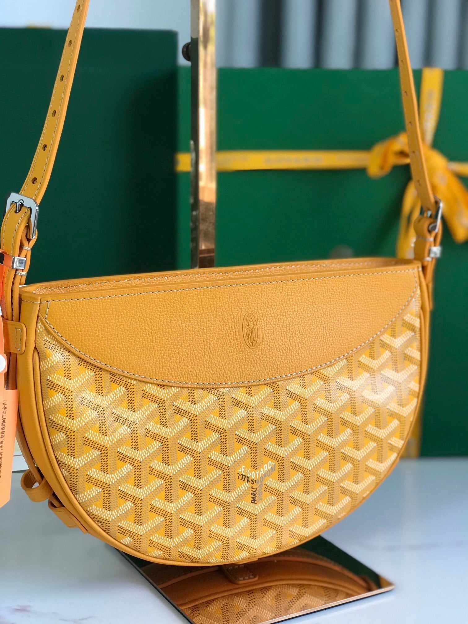 GOYARD HIRONDELLE BAG 25 IN YELLOW LAMBSKIN AND GOYARDINE CANVAS