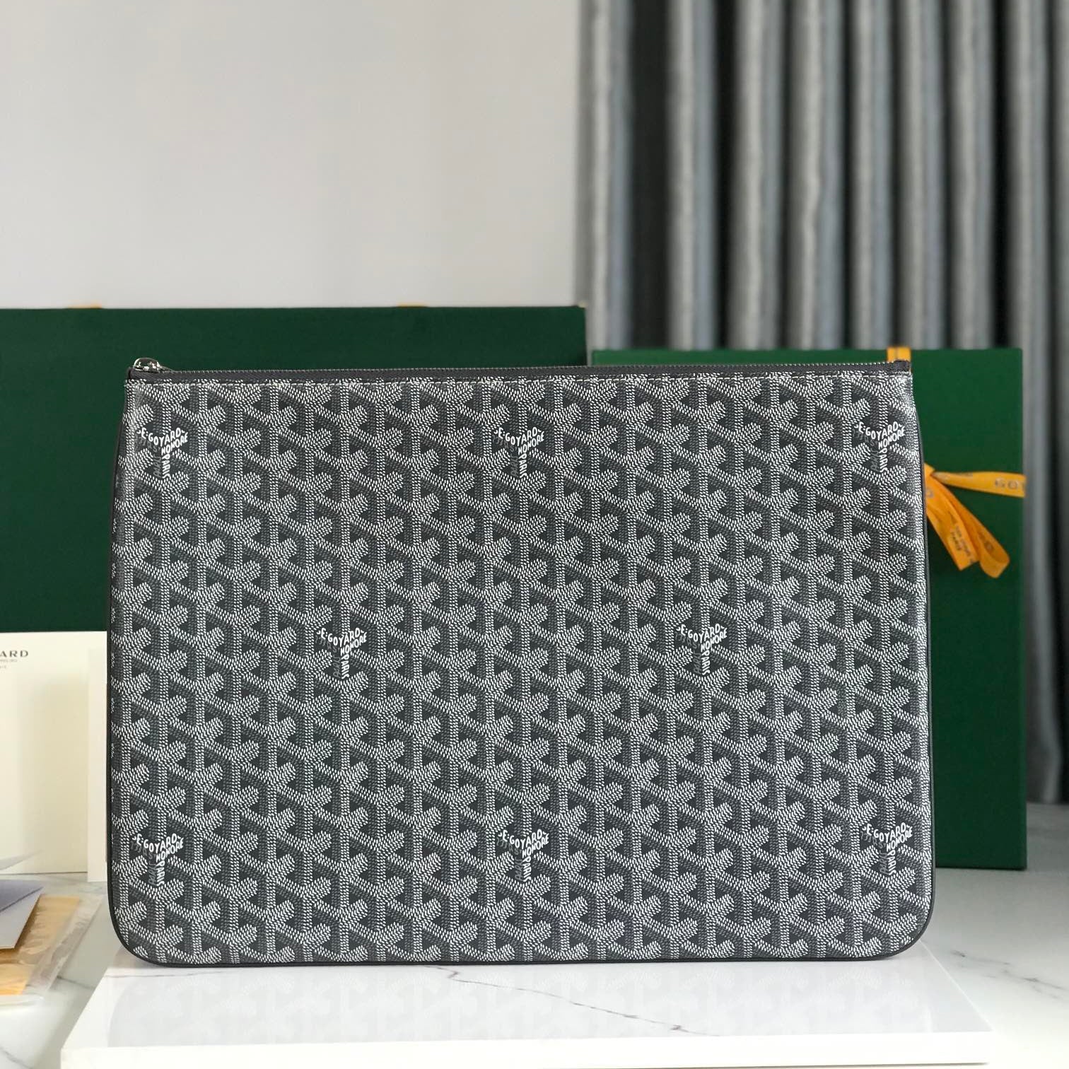 GOYARD SÉNAT MGM POUCH 40 IN GREY GOYARDINE CANVAS