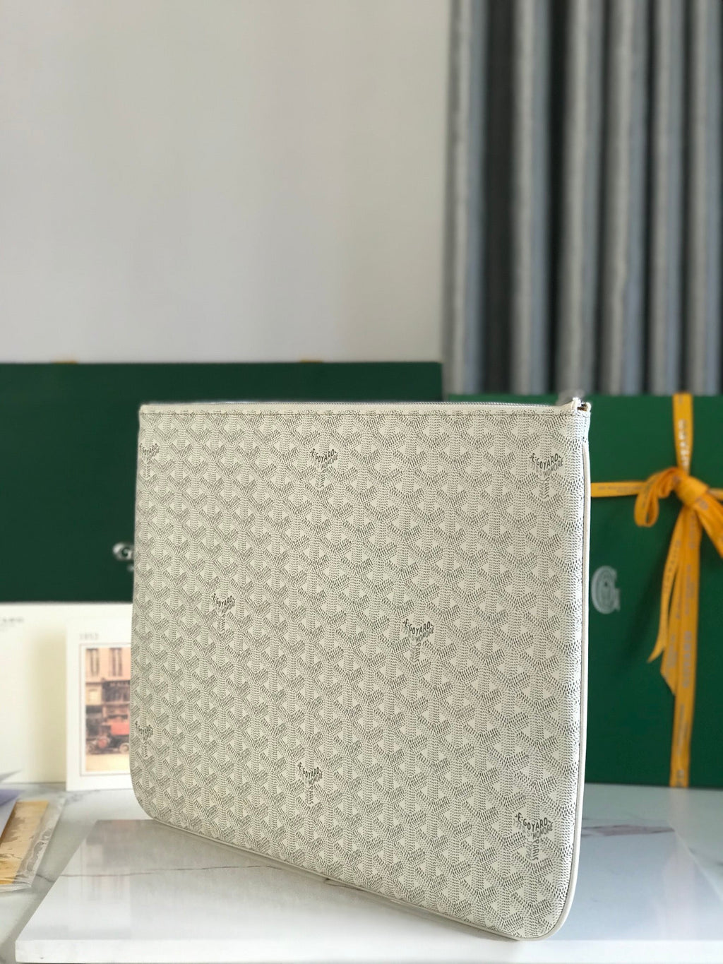 GOYARD SÉNAT MGM POUCH 40 IN WHITE GOYARDINE CANVAS