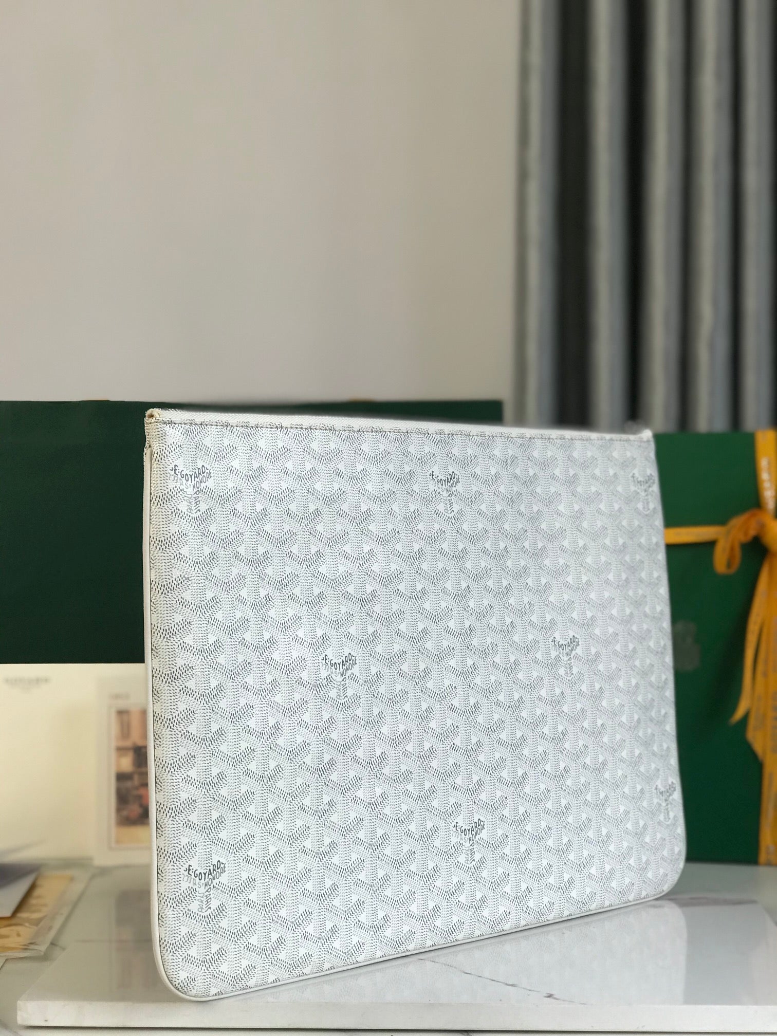 GOYARD SÉNAT MGM POUCH 40 IN WHITE GOYARDINE CANVAS