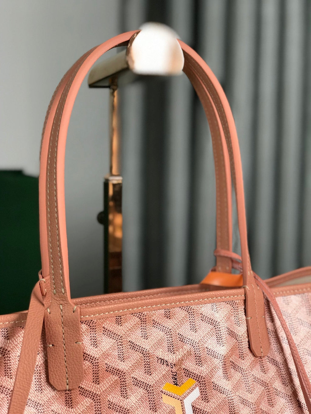 GOYARD SAINT LOUIS PM 34 IN MANHATTAN PINK GOYARDINE CANVAS AND CALFSKIN