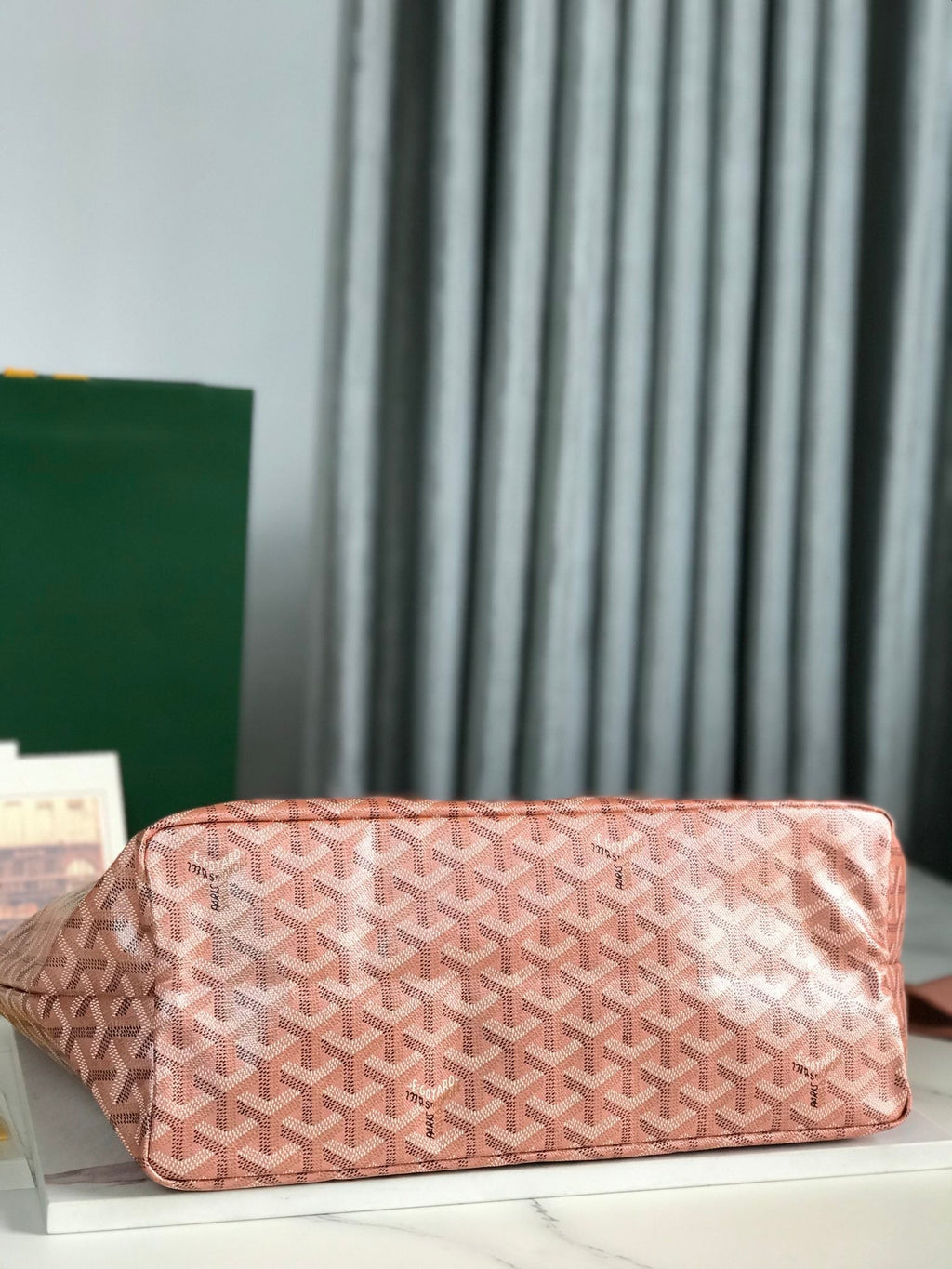 GOYARD SAINT LOUIS PM 34 IN MANHATTAN PINK GOYARDINE CANVAS AND CALFSKIN