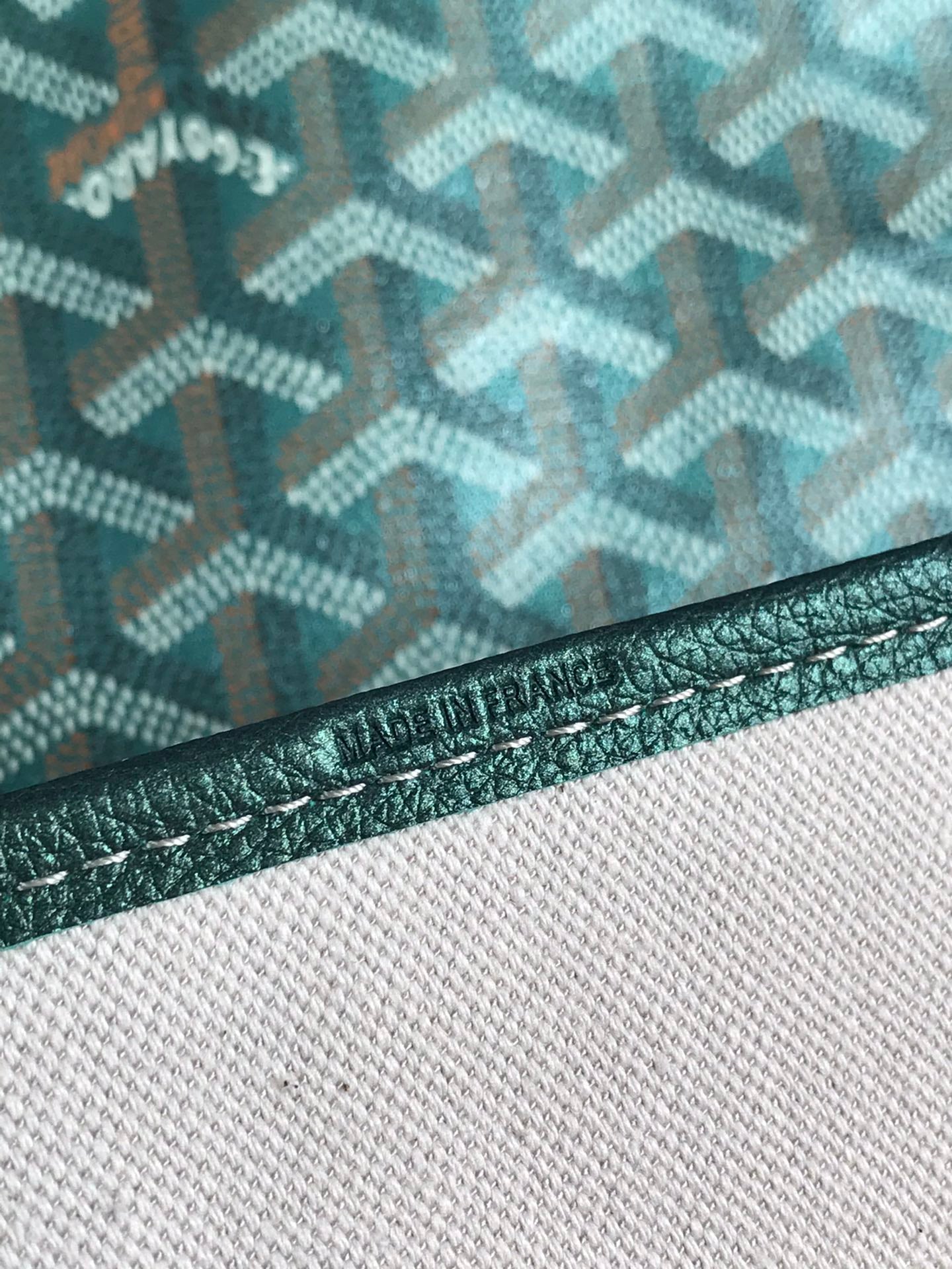 GOYARD SAINT LOUIS PM 34 IN GREEN GOYARDINE CANVAS AND CALFSKIN