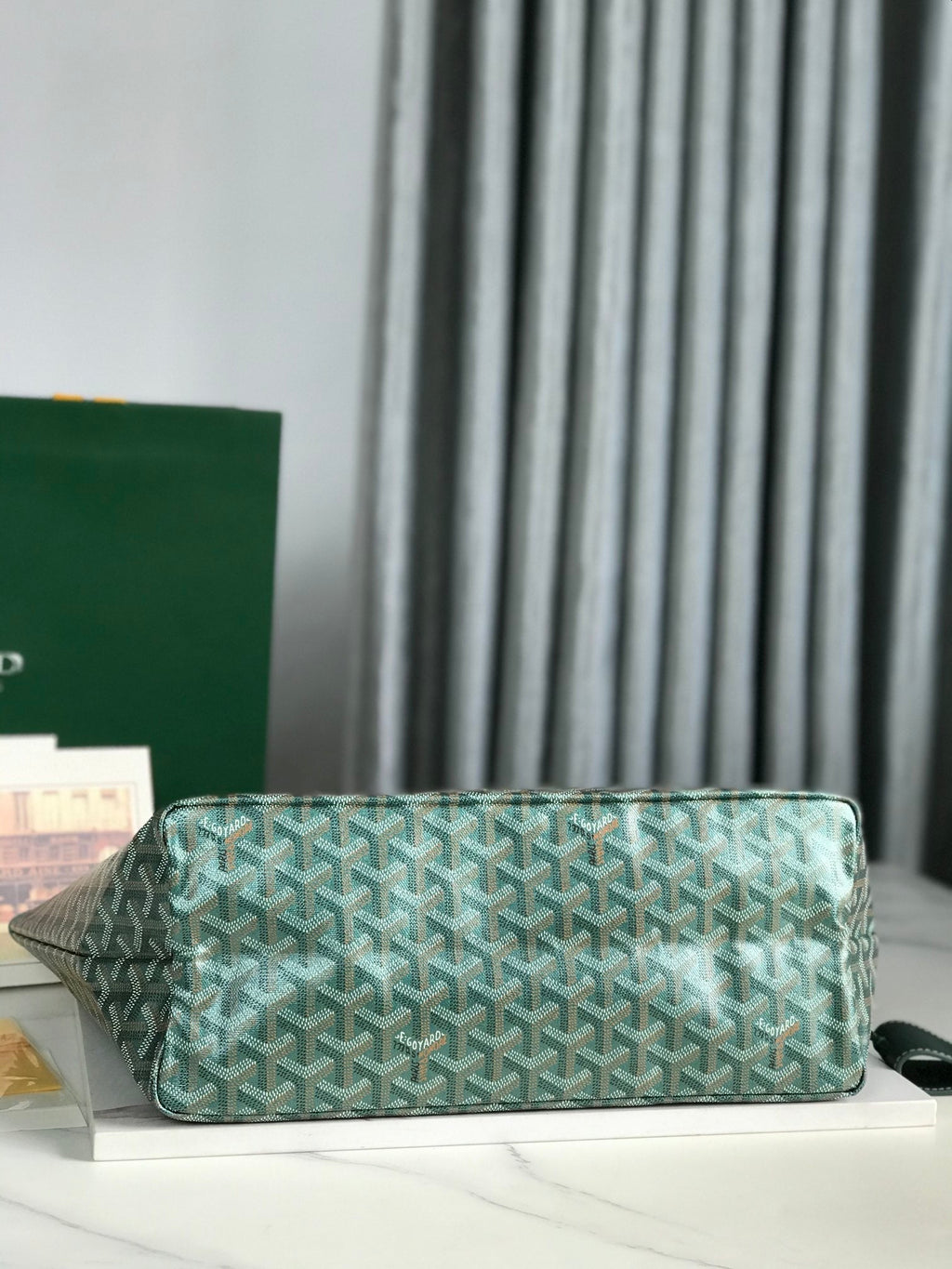 GOYARD SAINT LOUIS PM 34 IN GREEN GOYARDINE CANVAS AND CALFSKIN