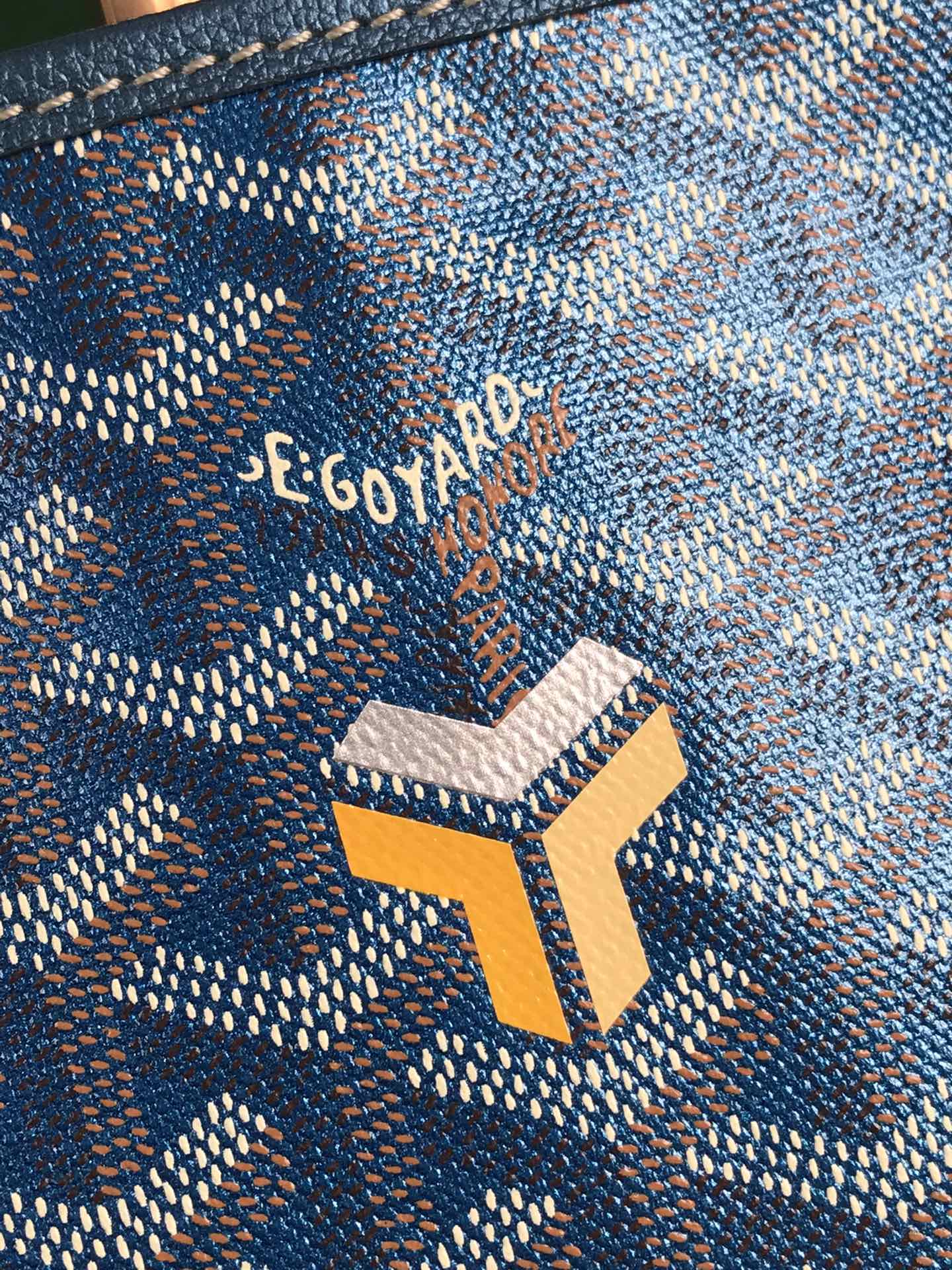 GOYARD SAINT LOUIS PM 34 IN NAVY BLUE GOYARDINE CANVAS AND CALFSKIN