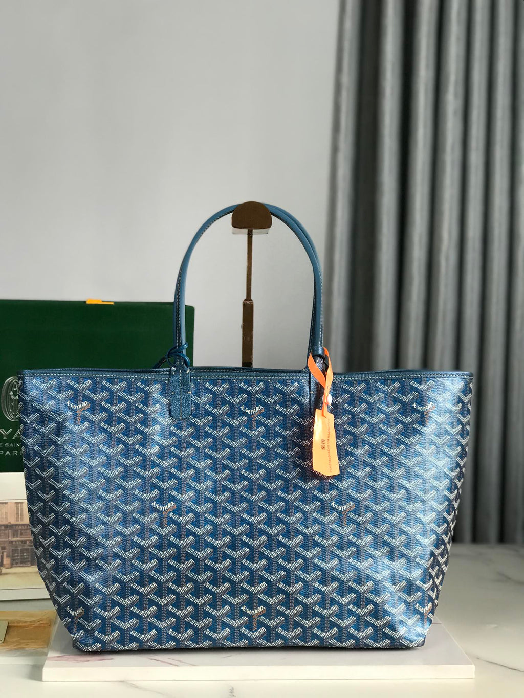 GOYARD SAINT LOUIS PM 34 IN NAVY BLUE GOYARDINE CANVAS AND CALFSKIN