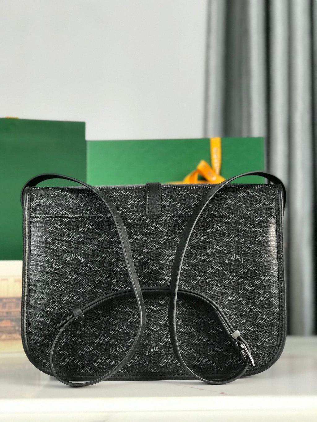 GOYARD BELVEDERE MM BAG 28 IN BLACK GOYARDINE CANVAS AND CALFSKIN