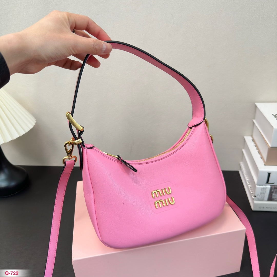 MIU MIU HOBO 22 BAG IN LIGHT PINK CALFSKIN