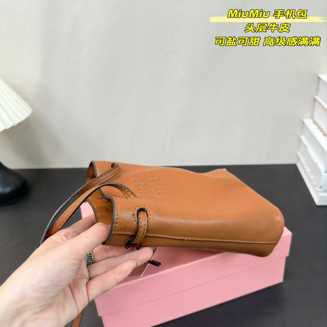FENDI PHONE BAG 15 IN CINNAMON BROWN CALFSKIN