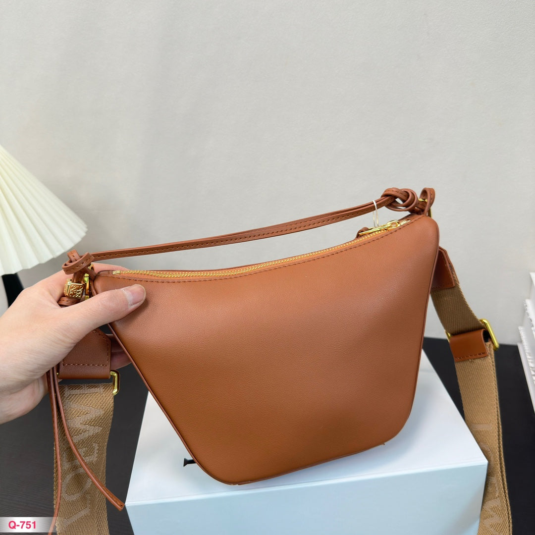 LOEWE LOE MINI 27 HAMMOCK HOBO BAG IN TAN CLASSIC CALFSKIN