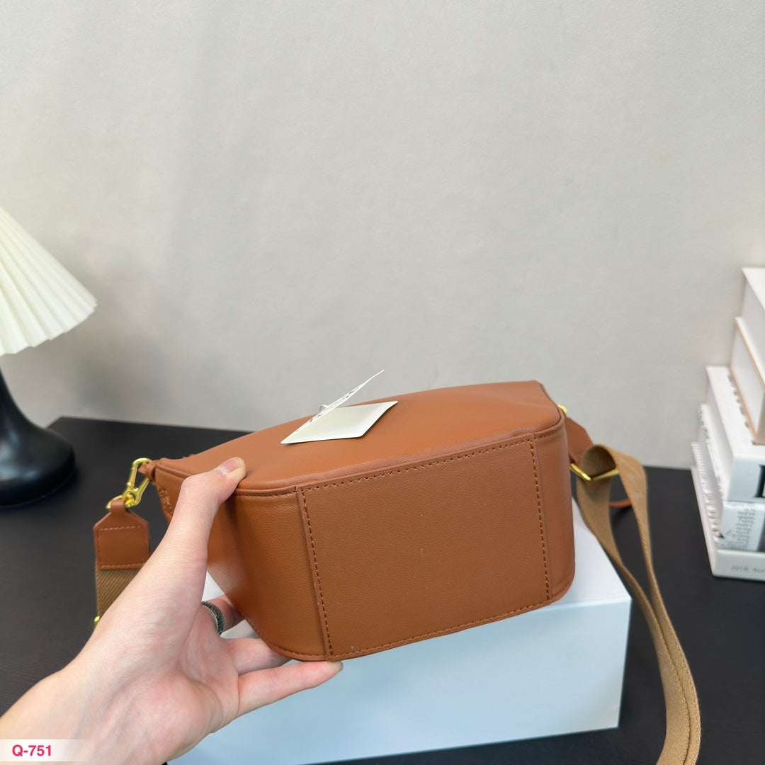 LOEWE LOE MINI 27 HAMMOCK HOBO BAG IN TAN CLASSIC CALFSKIN