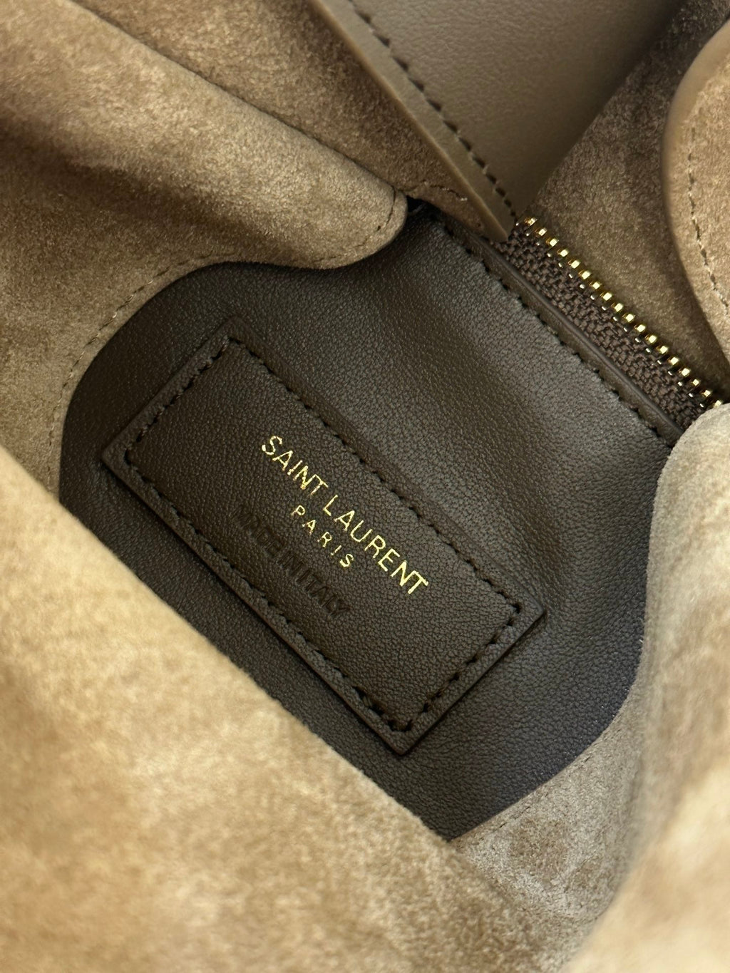 SAINT LAURENT LE 5 À 7  SUPPLE SMALL 22 IN PEANUT BROWN SUEDE
