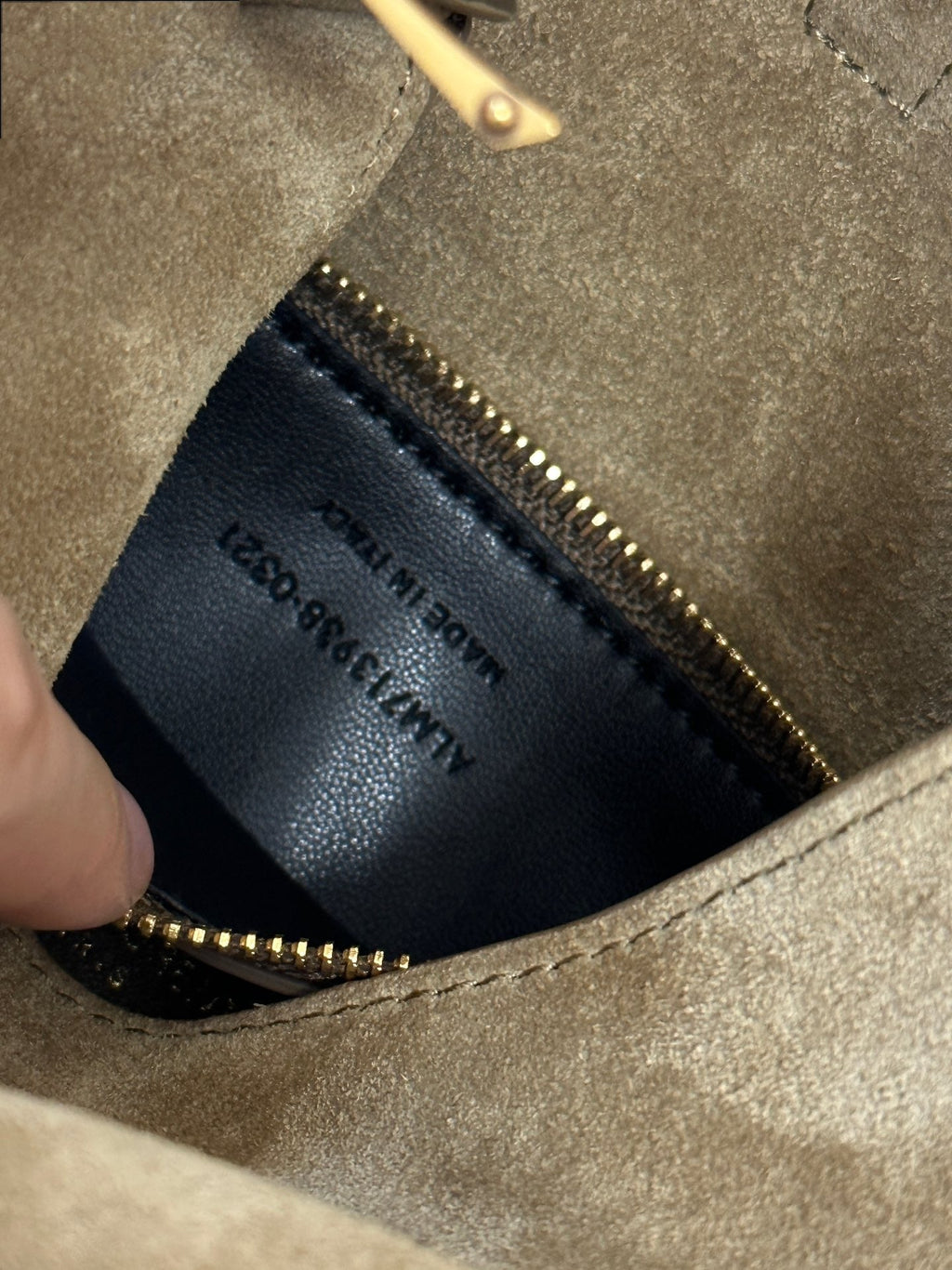 SAINT LAURENT LE 5 À 7  SUPPLE SMALL 22 IN PEANUT BROWN SUEDE