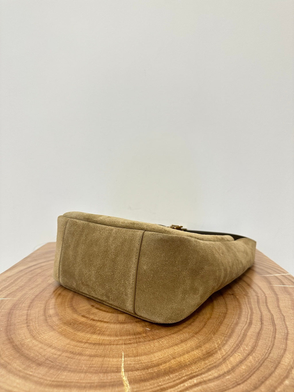 SAINT LAURENT LE 5 À 7  SUPPLE SMALL 22 IN PEANUT BROWN SUEDE