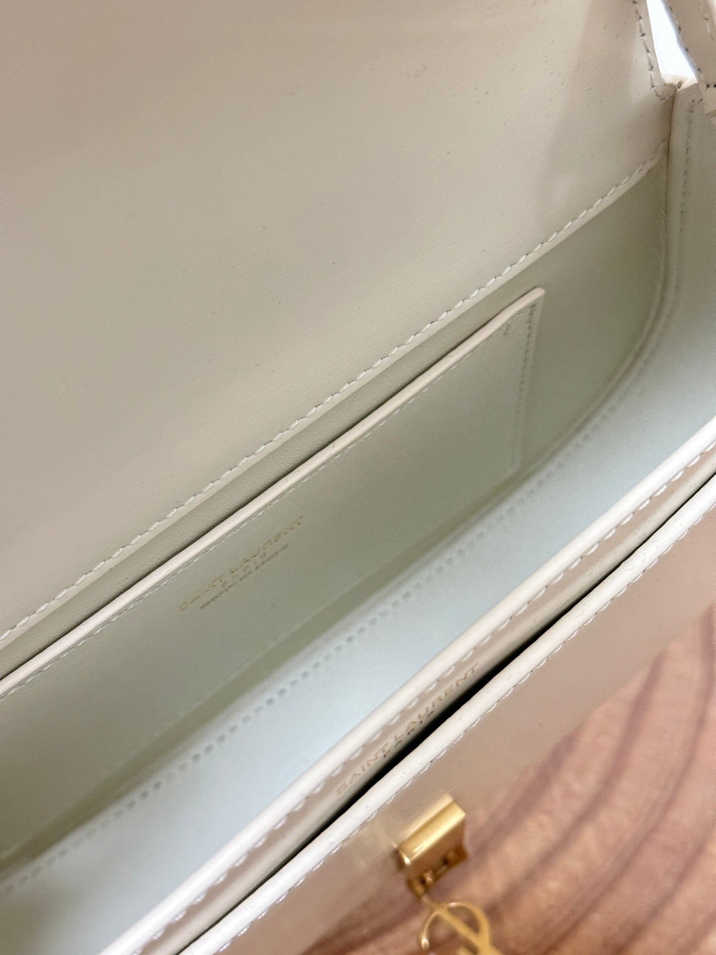 SAINT LAURENT VOLTAIRE 17 WHITE CALFSKIN BAG