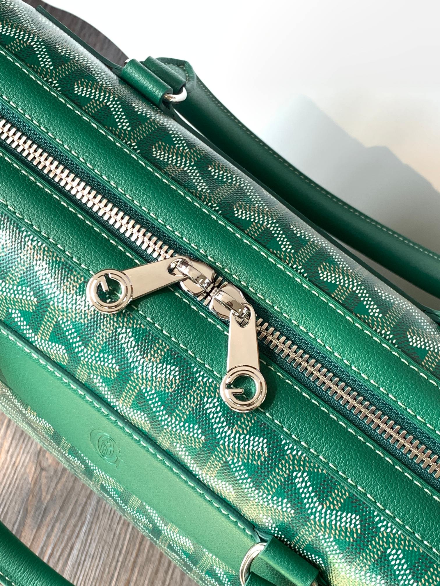 GOYARD CISALPIN DOCUMENT CASE 39 IN GREEN GOYARDINE CANVAS AND CALFSKIN