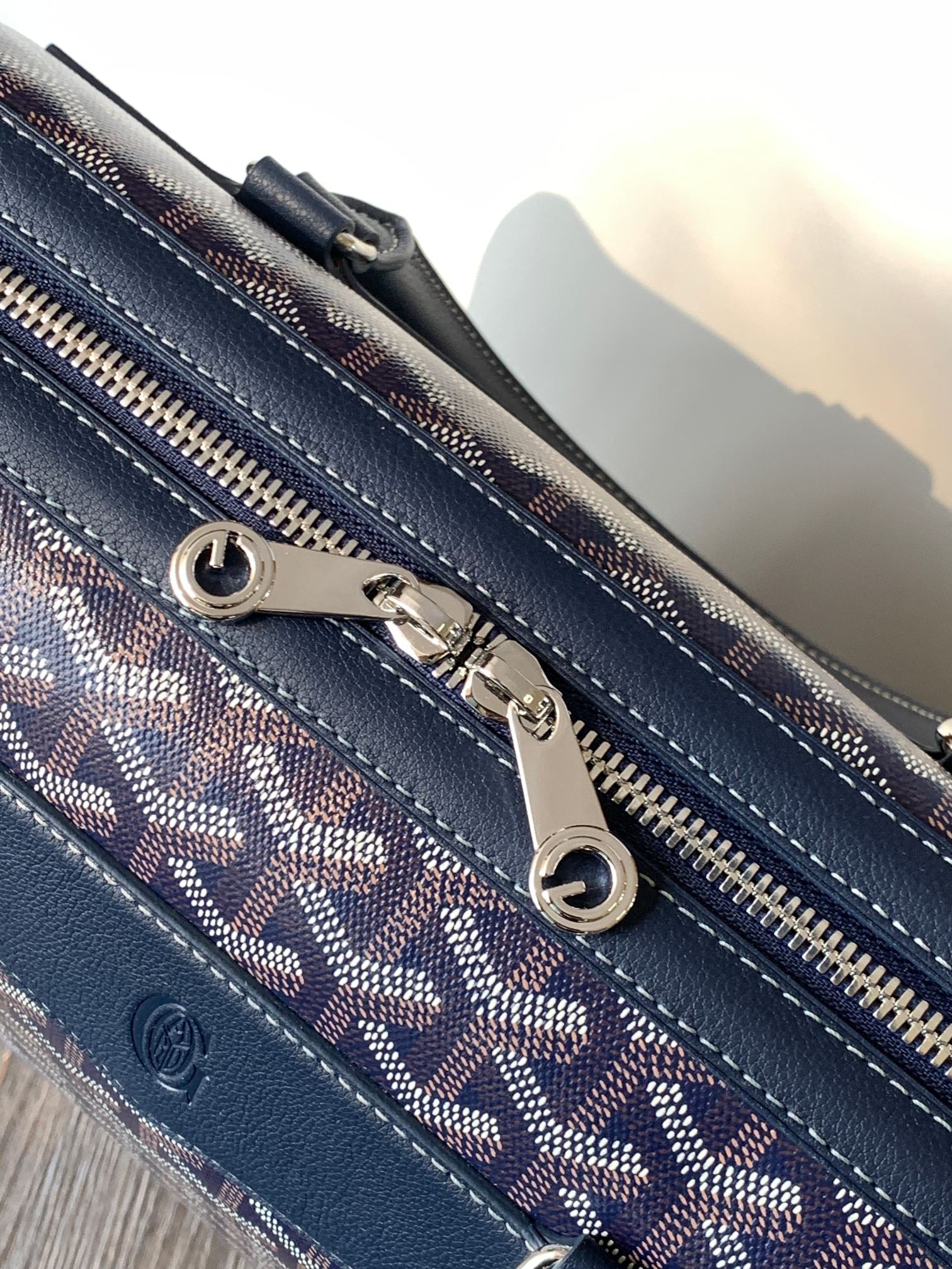 GOYARD CISALPIN DOCUMENT CASE 39 IN NAVY BLUE GOYARDINE CANVAS AND CALFSKIN