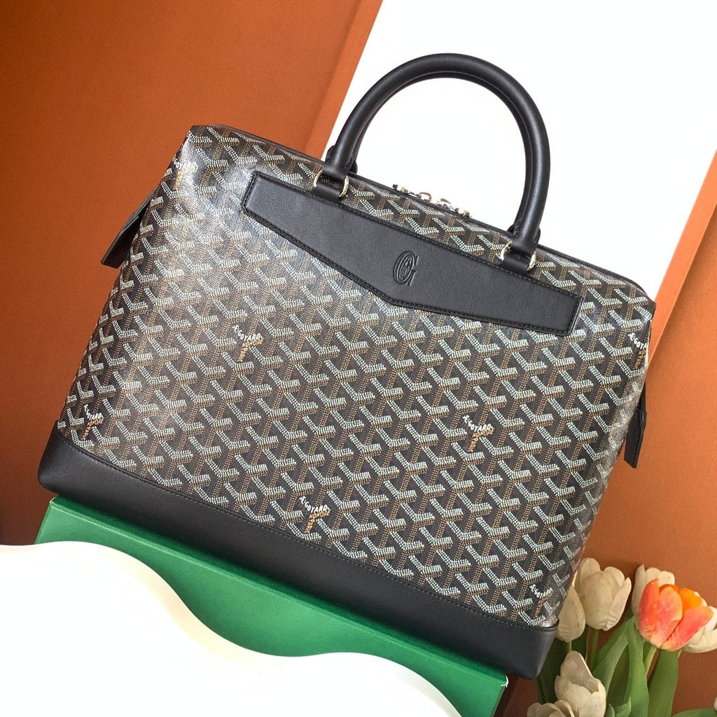 GOYARD CISALPIN DOCUMENT CASE 39 IN BLACK GOYARDINE CANVAS AND CALFSKIN