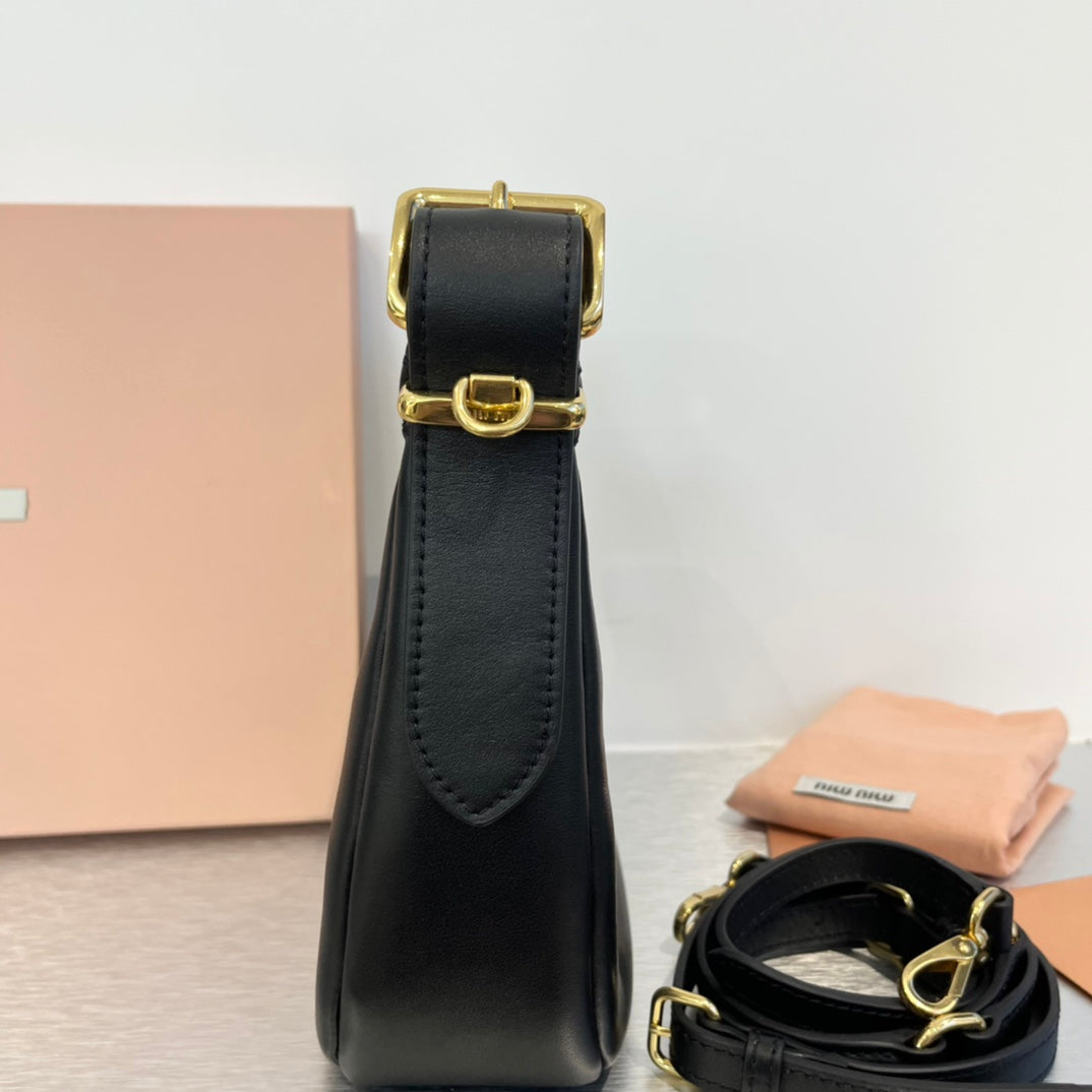 MIU MIU HOBO 20 BAG IN BLACK CALFSKIN
