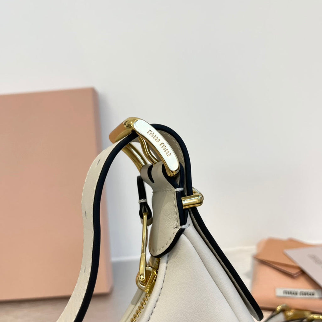 MIU MIU HOBO 20 BAG IN WHITE CALFSKIN