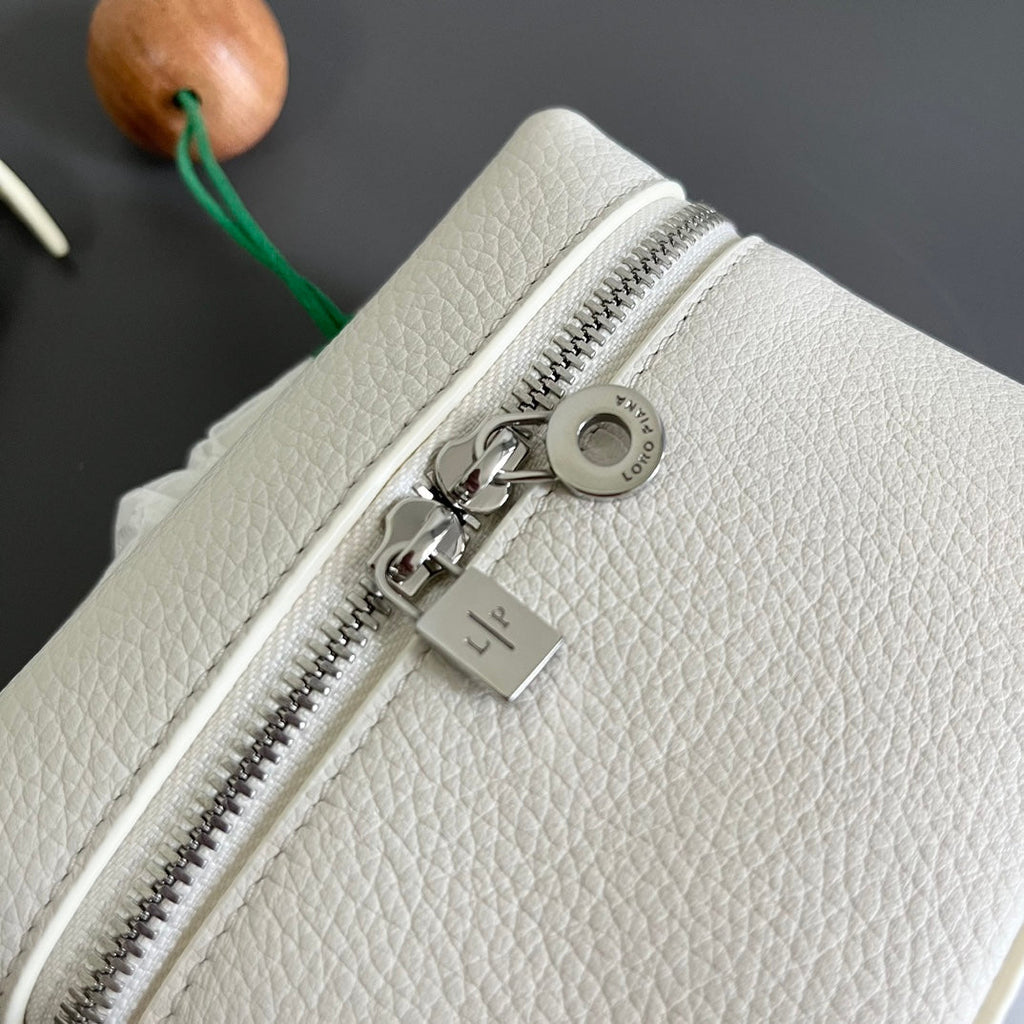LORO PIANA EXTRA POCKET L12 IN WHITE CALFSKIN WITH SILVER HARDWARE