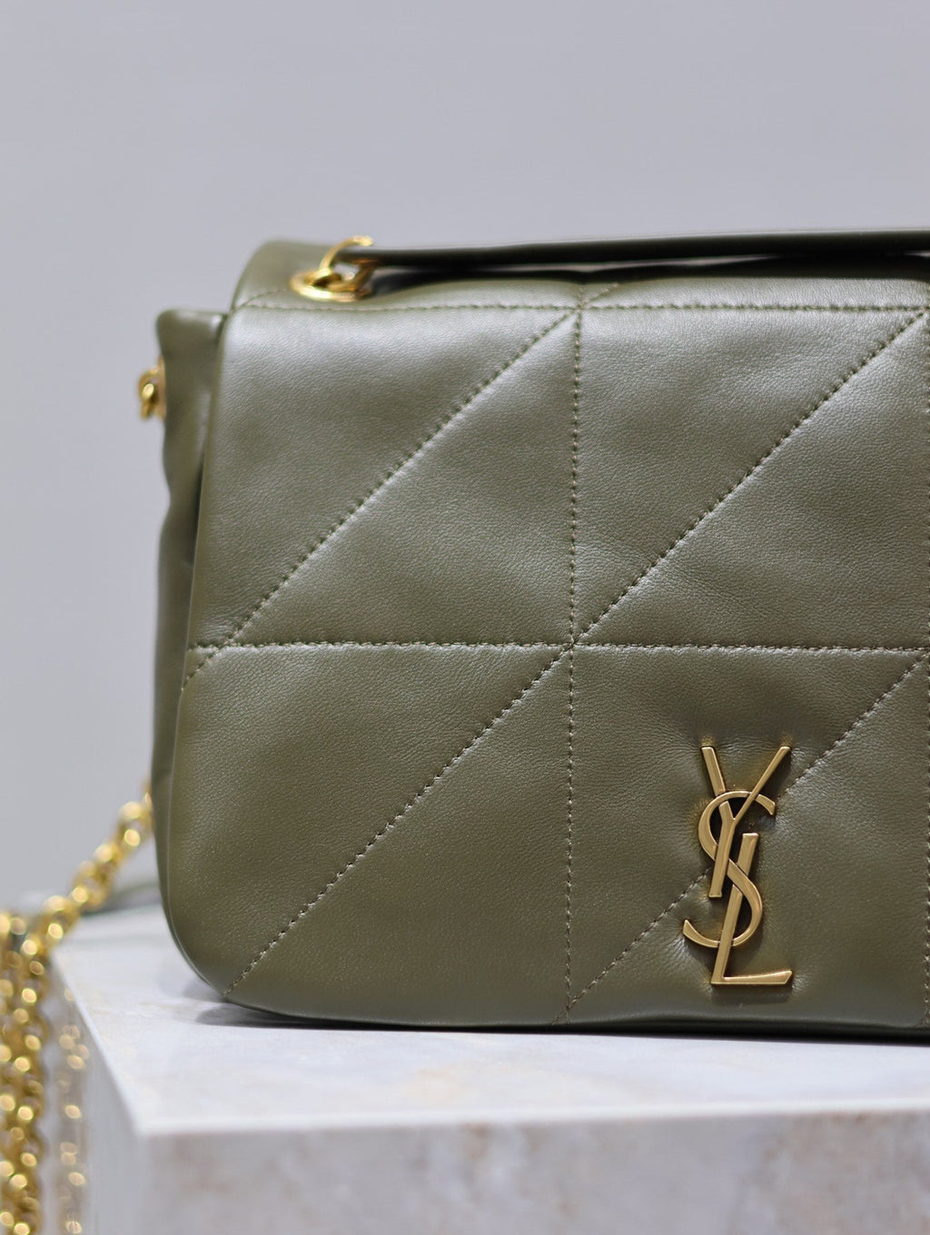SAINT LAURENT YSL 25S JAMIE 25 IN LIGHT MUSK LAMBSKIN GOLD HARDWRE