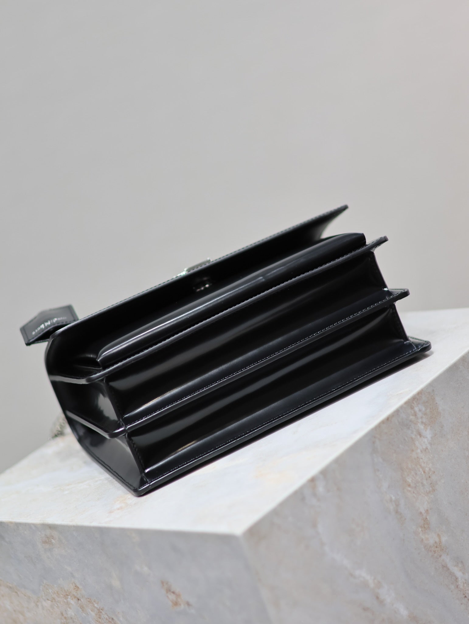 SAINT LAURENT YSL 25S SUNSET MEDIUM 22 IN BLACK SHINY CALFSKIN SILVER HARDWARE
