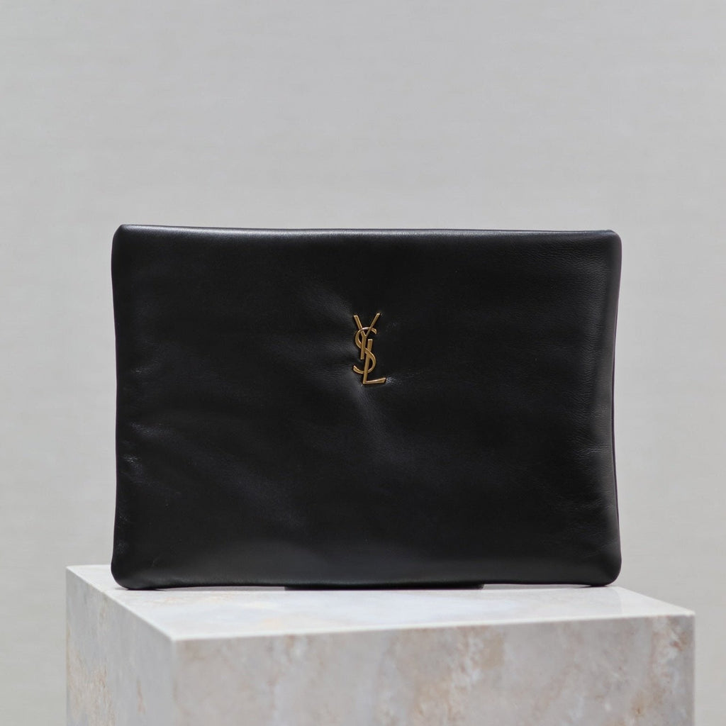 SAINT LAURENT CALYPSO LARGE POUCH 30 IN BLACK SMOOTH LAMBSKIN