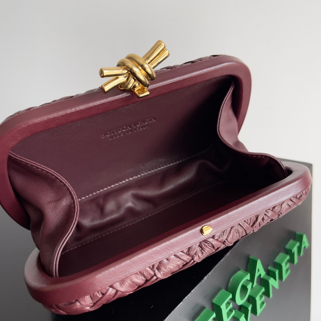 BOTTEGA VENETA CLASSIC KNOT 20 IN PLUM PURPLE LAMBSKIN