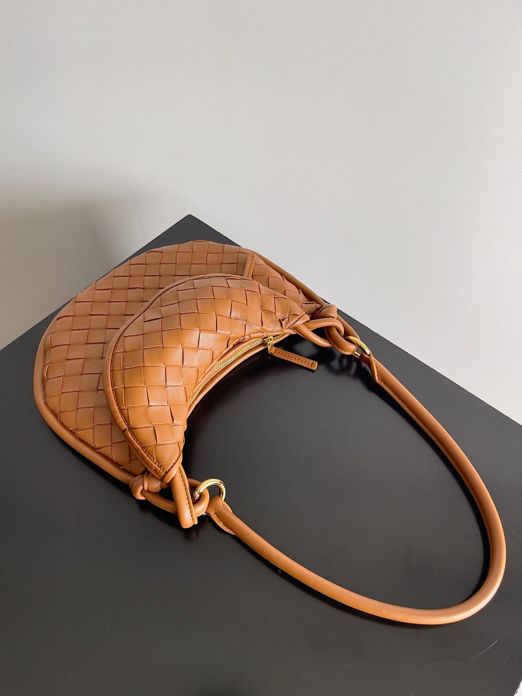 BOTTEGA VENETA SMALL GEMELLI 24 IN BRONZE BROWN LAMBSKIN