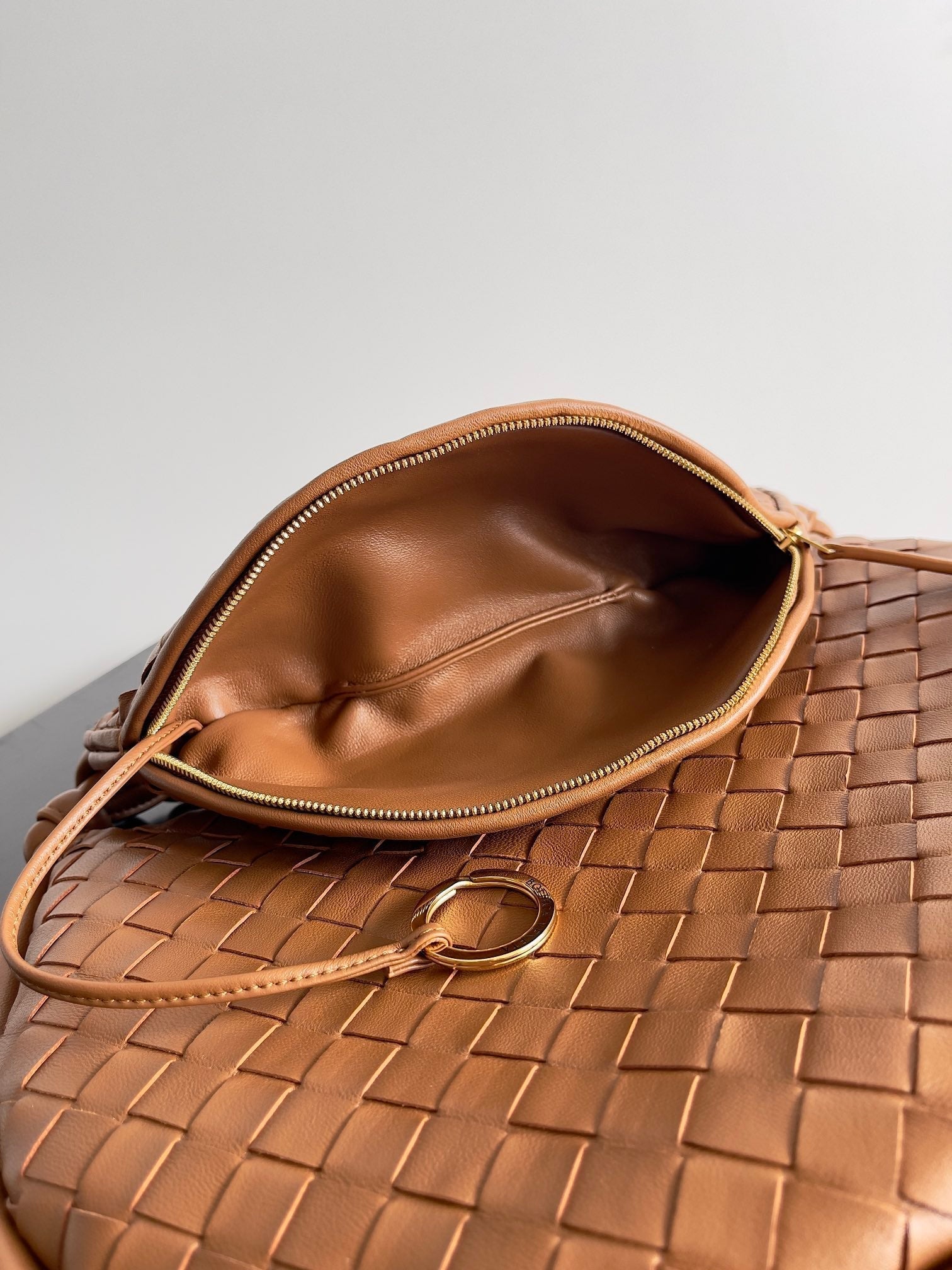 BOTTEGA VENETA MEDIUM GEMELLI SHOULDER BAG 36 IN BROWN LAMBSKIN