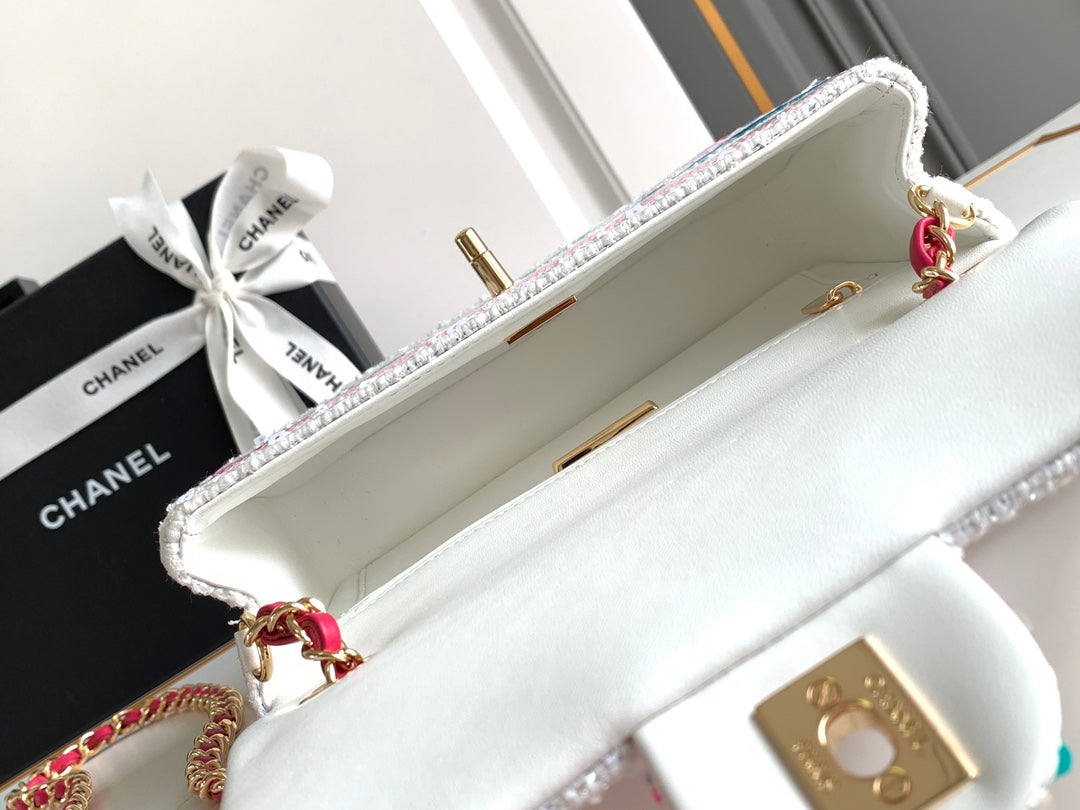 CHANEL MINI 20 CLASSIC HANDBAG IN WHITE EMBROIDERED TWEED SEQUINS